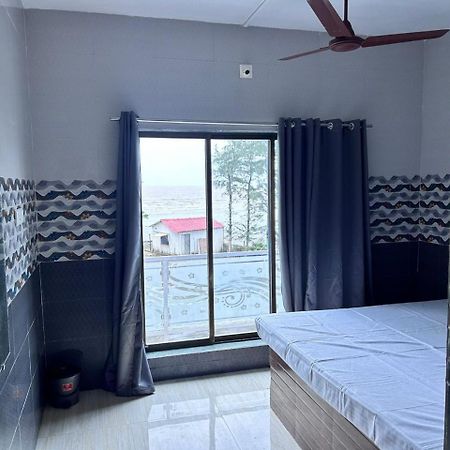Vintage Beach House Nirmal  Екстер'єр фото